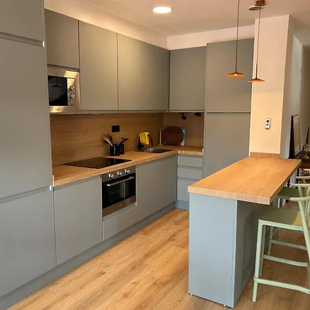 Paseo Del Tolon 10 * San Ildefonso